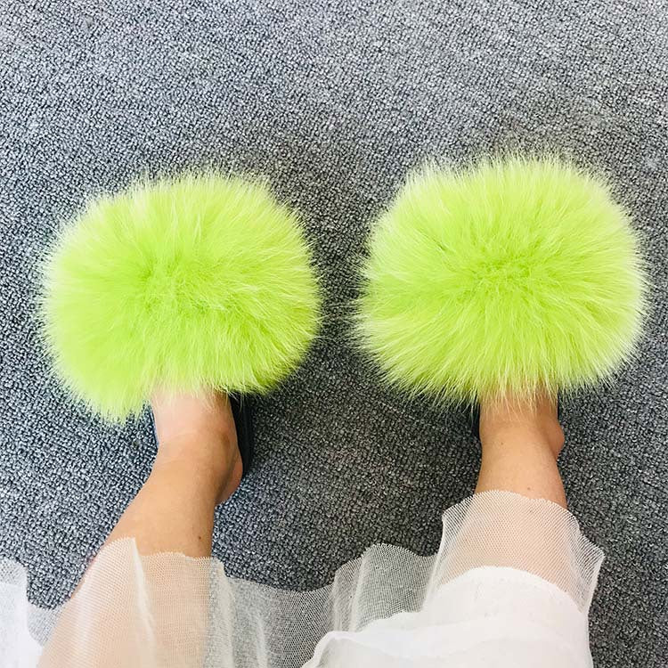 Fur Sandal Slippers For Cute and Fluffy Leisure Wear