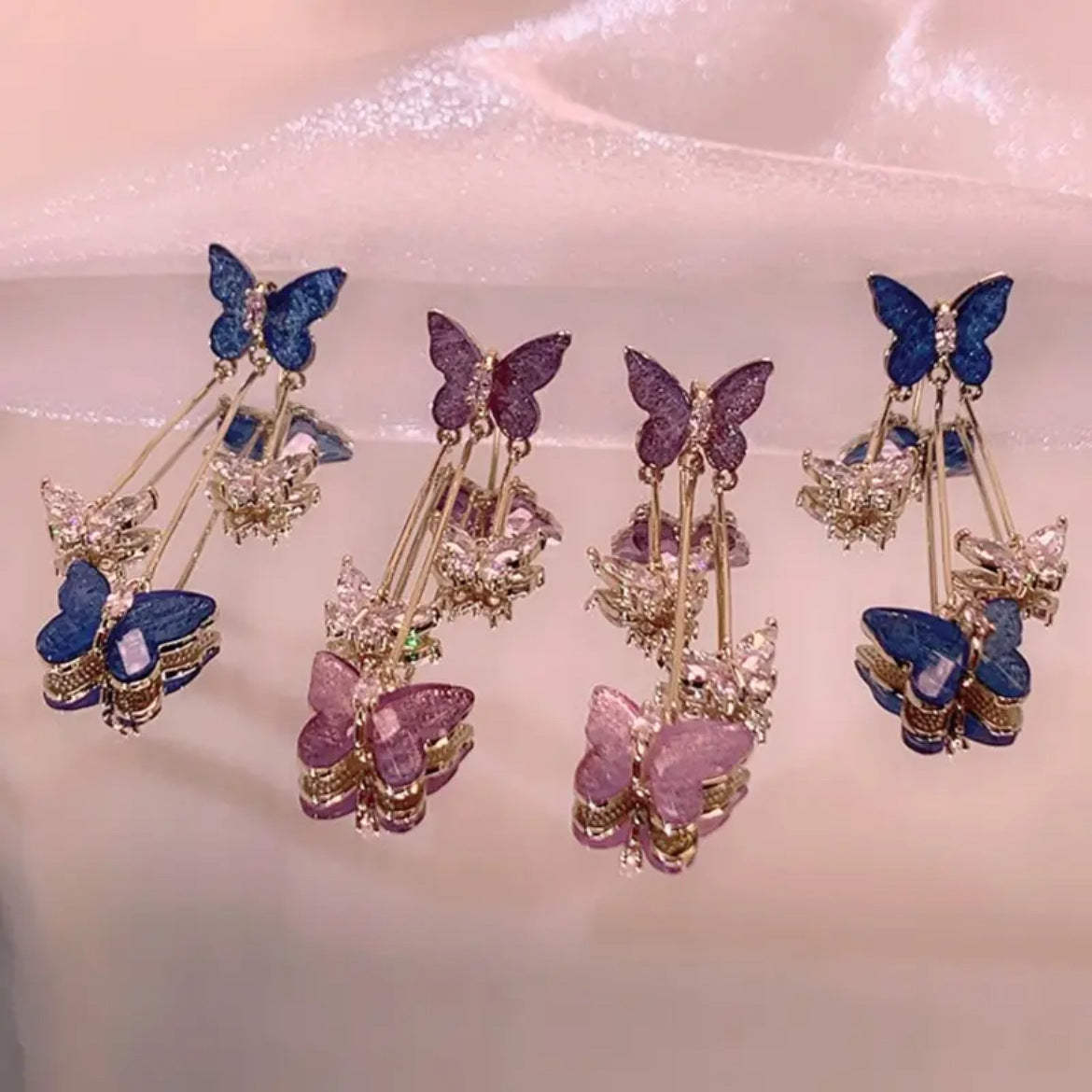 https://www.mydivinebeauty.biz/products/womens-niche-high-end-crystal-butterfly-tassel-earrings?utm_content=ios&utm_medium=product-links&utm_source=copyToPasteboard