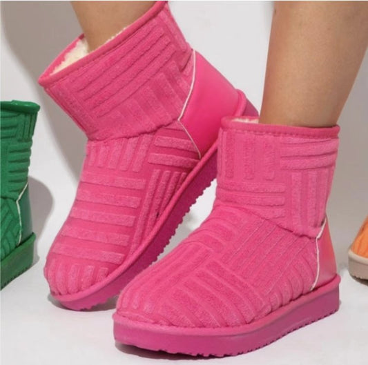 Lady’s Plush Winter Ankle Boots