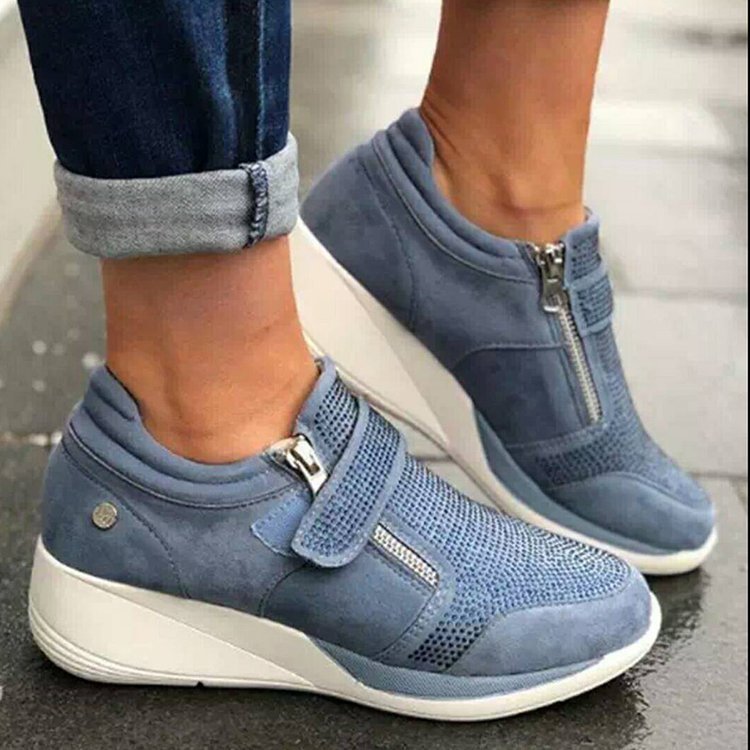 New Suede Shoes Casual Cute Round head rhinestone velcro zip up sneakers